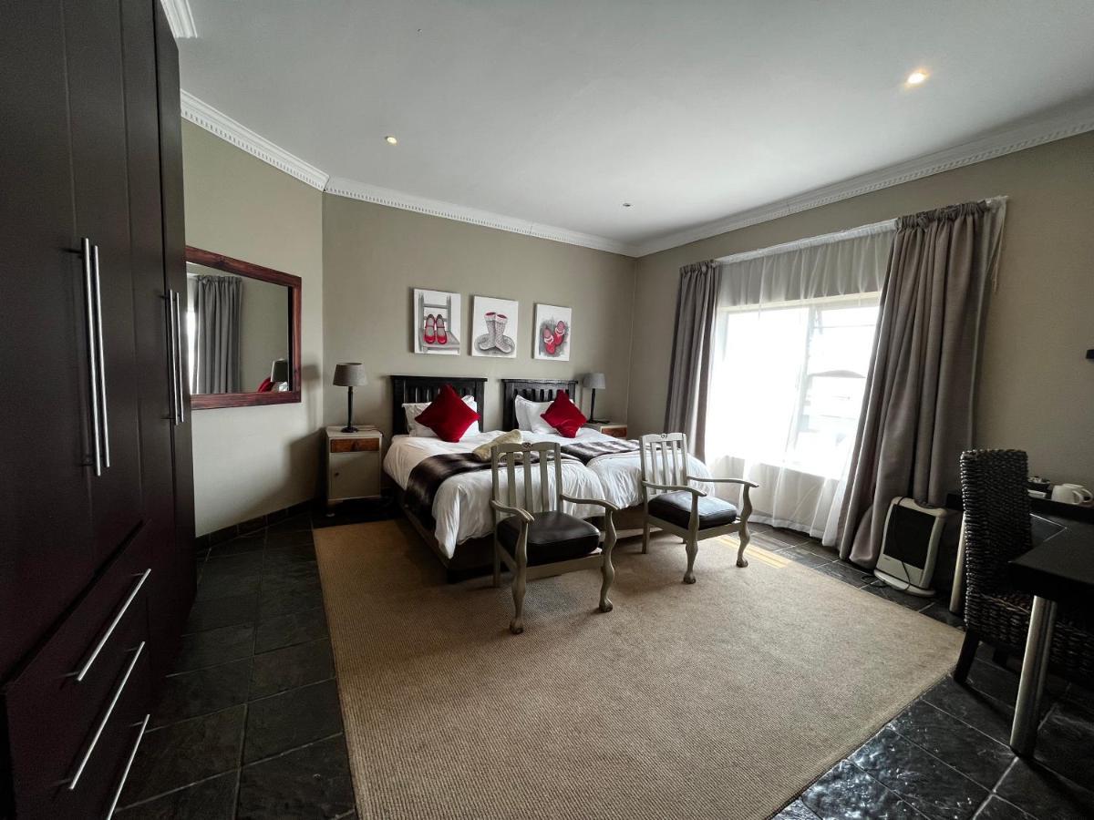 House Haven Guesthouse Port Elizabeth Ngoại thất bức ảnh